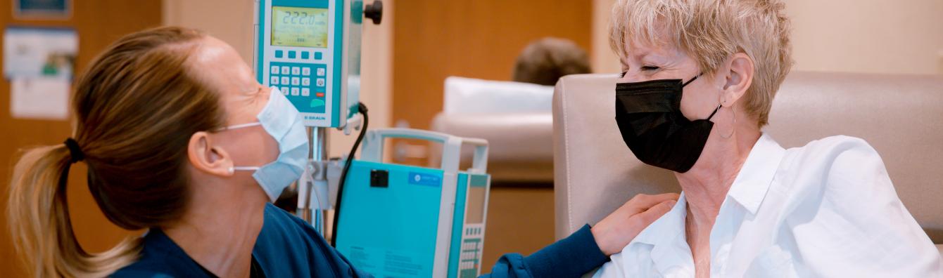 Nurse with patient in chemotherapy